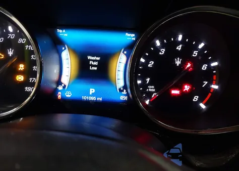 2017 Maserati Quattroporte S Gransport z USA, uszkodzony, nr VIN ZAM56RPS1H1236741